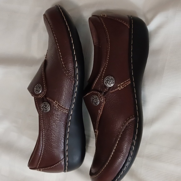 Clarks, Womens brown leather Bendables. SZ. 8m - Picture 8 of 8